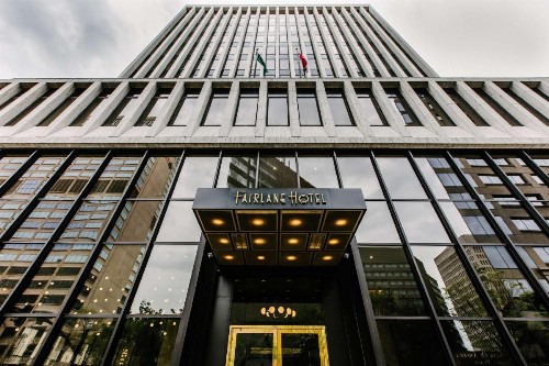 Fairlane Hotel - image 2