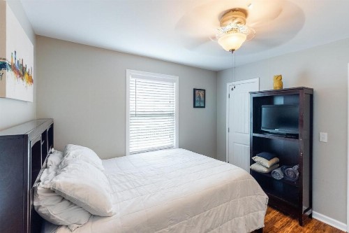Cumberland Comfort - image 9