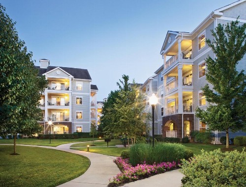 Warm and Charming Vacation Condos Close to Nashville - image 5
