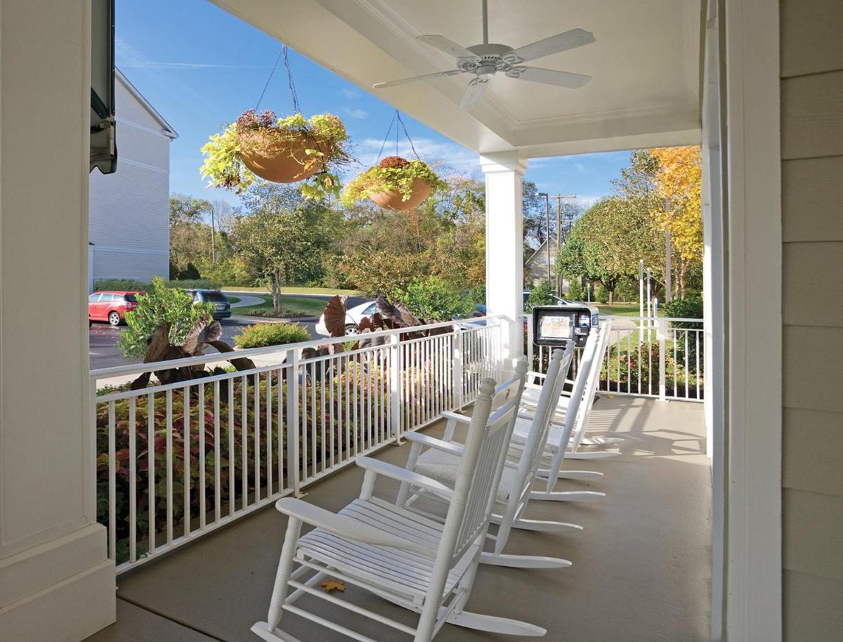 Warm and Charming Vacation Condos Close to Nashville - image 6
