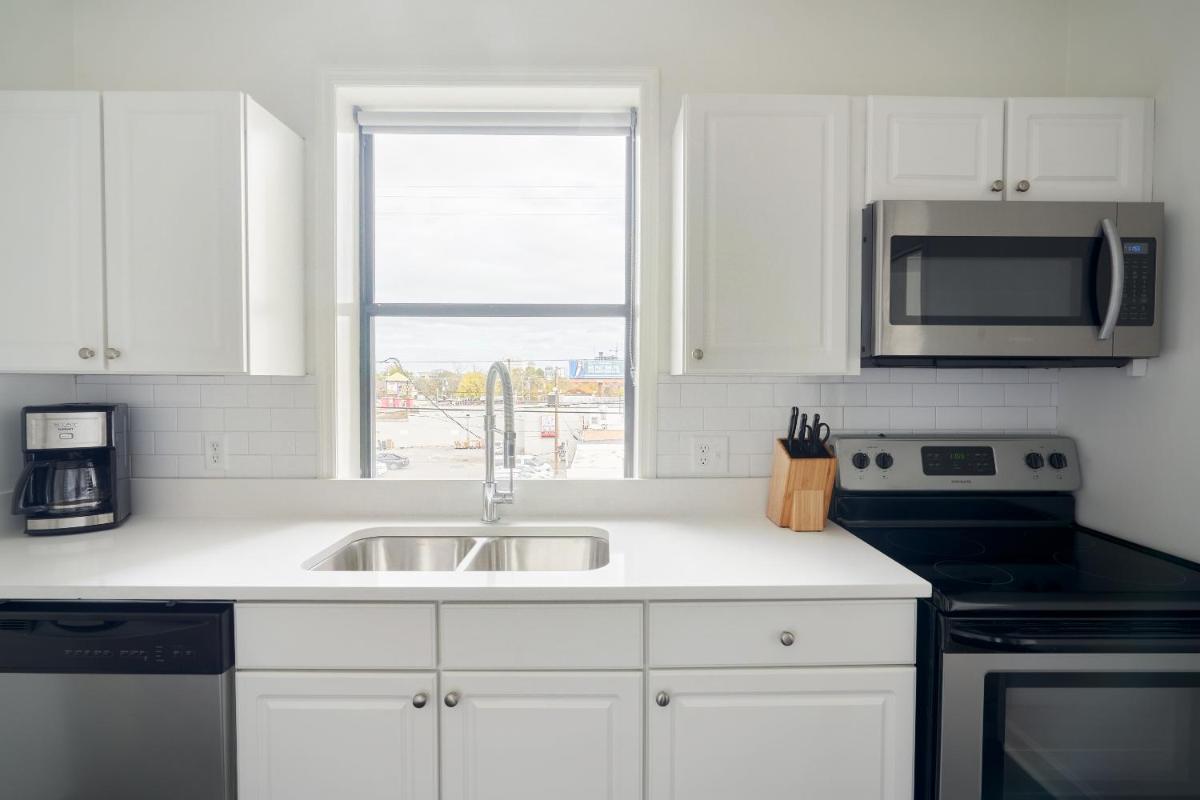 Sonder at Euclid Court - image 7