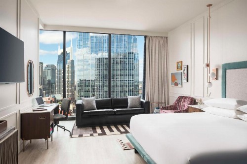 Hyatt Centric Downtown Nashville - image 3