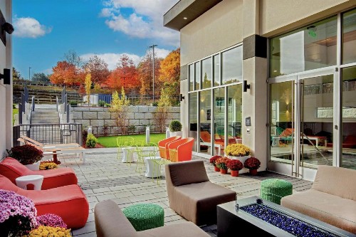 Magnuson Hotel Framingham - image 12