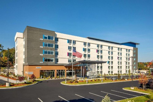 Magnuson Hotel Framingham - image 4