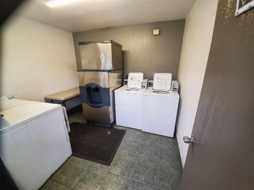 Studio 6-National City CA - Naval Base San Diego - image 21