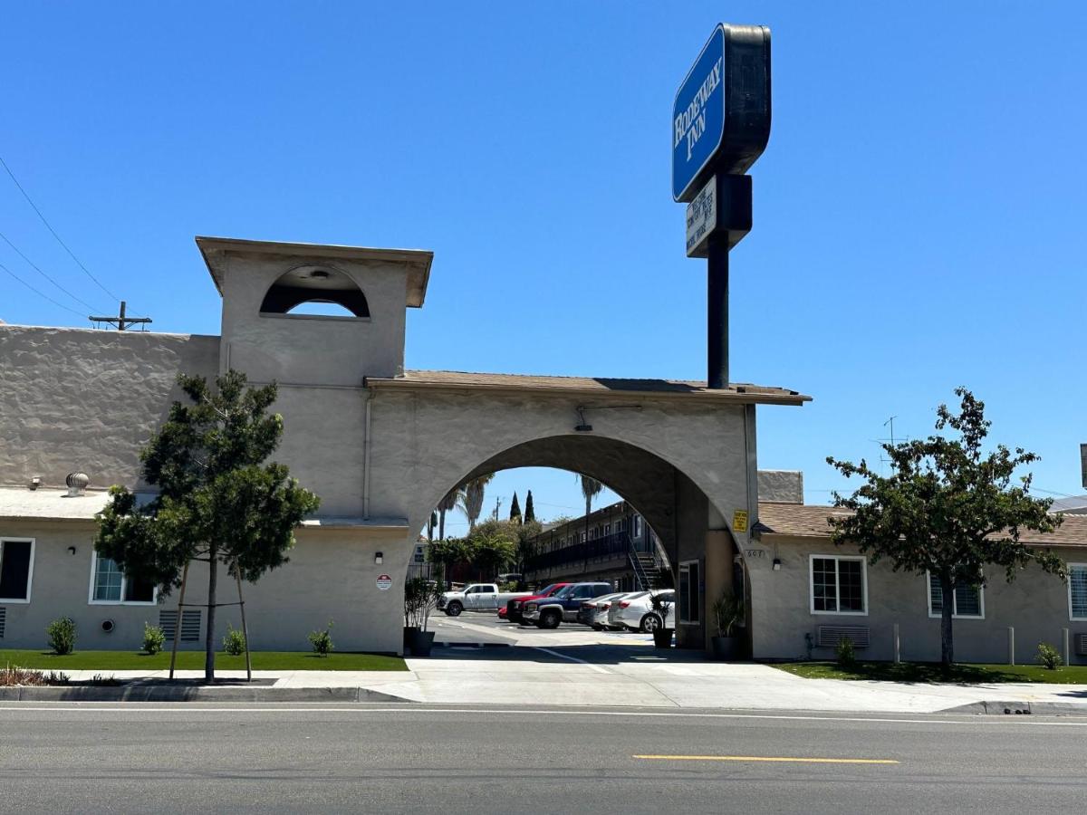 Rodeway Inn National City San Diego South - main image