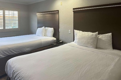 Rodeway Inn National City San Diego South - image 22