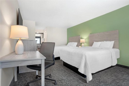 Best Western Navarre Waterfront - image 15