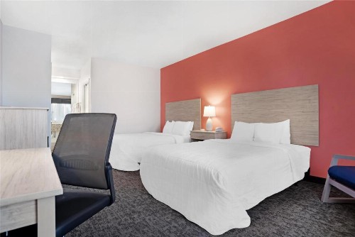Best Western Navarre Waterfront - image 27