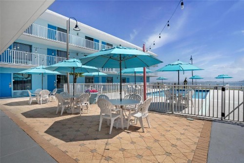 Best Western Navarre Waterfront - image 31