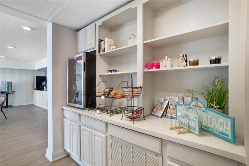 Best Western Navarre Waterfront - image 44