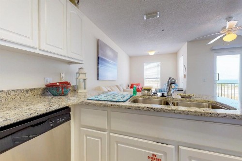Gulf Island Condos - image 6