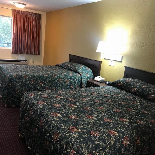 Navasota Inn - image 3