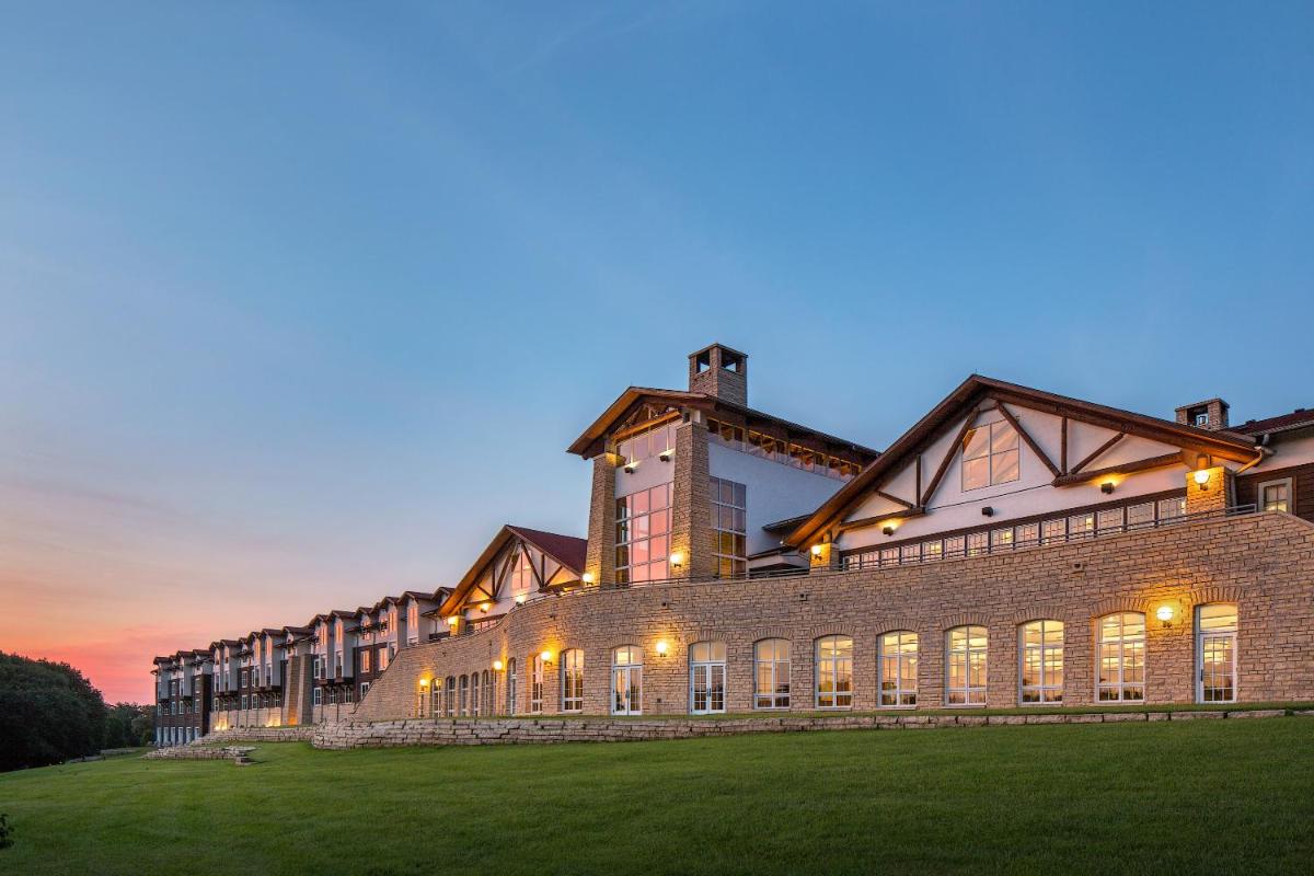 Lied Lodge & Conference Center