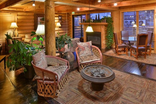 The Boulder Creek Lodge - image 15