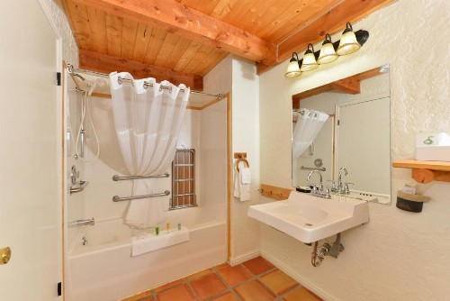 The Boulder Creek Lodge - image 17