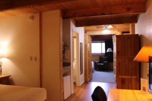 The Boulder Creek Lodge - image 22