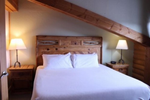 The Boulder Creek Lodge - image 23