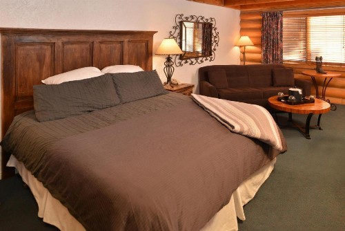The Boulder Creek Lodge - image 30