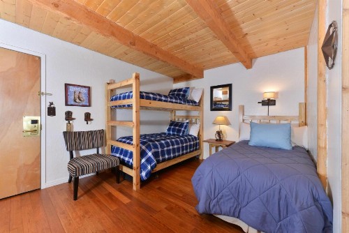 The Boulder Creek Lodge - image 39