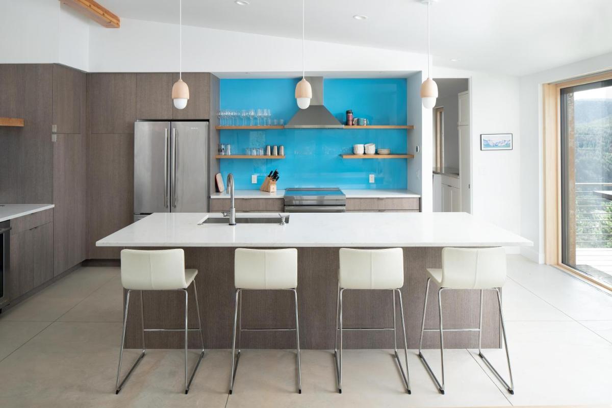 Timberline Haus Home - image 3