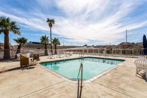 Motel 6-Needles CA - image 10