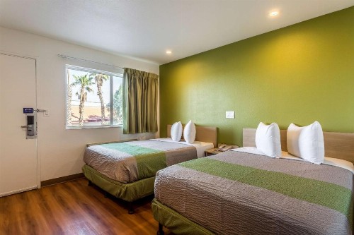 Motel 6-Needles CA - image 13