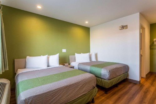 Motel 6-Needles CA - image 14