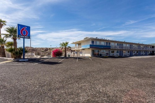 Motel 6-Needles CA - image 31