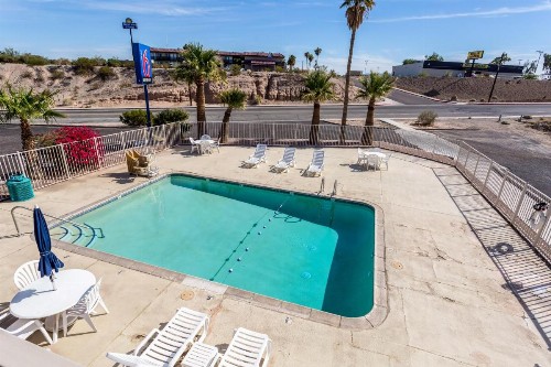 Motel 6-Needles CA - image 47
