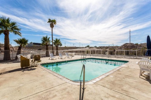 Motel 6-Needles CA - image 48