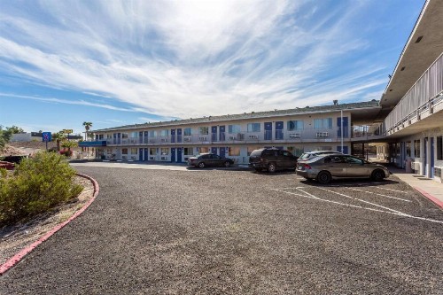 Motel 6-Needles CA - image 5