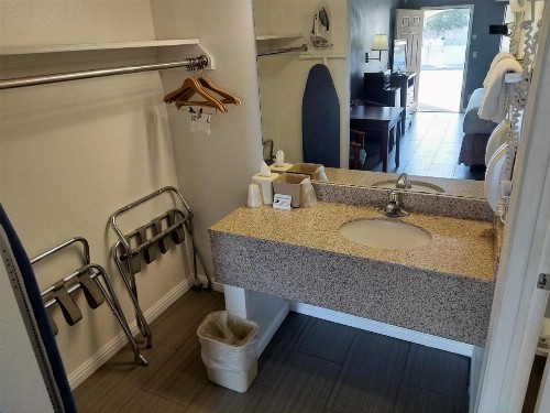 Rio Del Sol Inn Needles - image 30