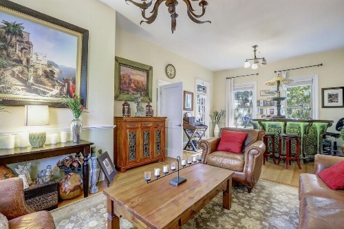 Broad Street Inn - image 34