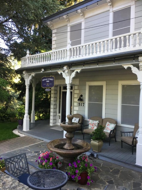 Broad Street Inn - image 6