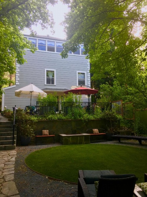 Broad Street Inn - image 8