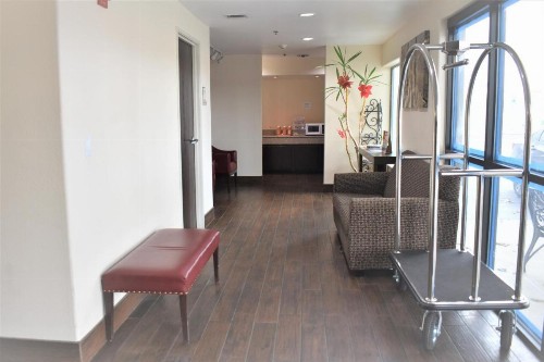 Red Roof Inn New Braunfels - image 33