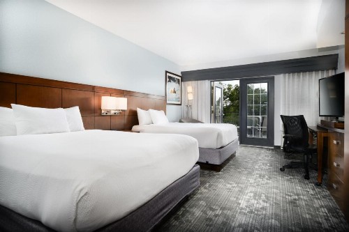 Courtyard by Marriott New Braunfels River Village - image 10