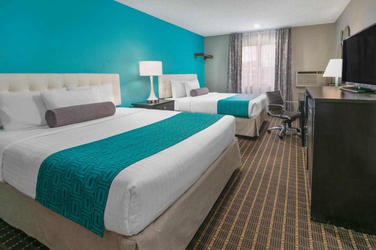 Howard Johnson by Wyndham Near Schlitterbahn - main image