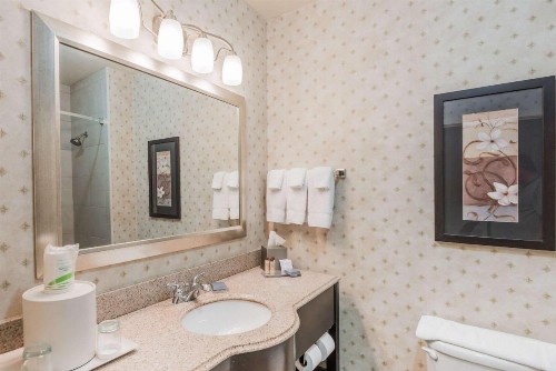 Wingate by Wyndham New Braunfels - image 9
