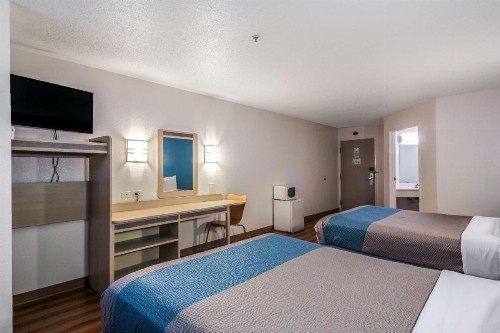 Motel 6 New Braunfels - image 41