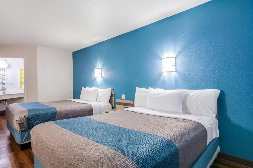 Motel 6 New Braunfels - image 44