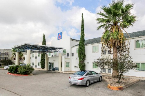 Motel 6 New Braunfels - image 6