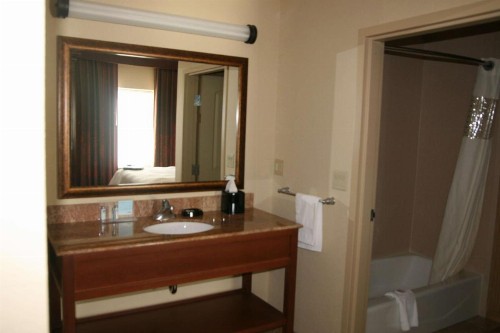 Hampton Inn & Suites New Braunfels - image 12