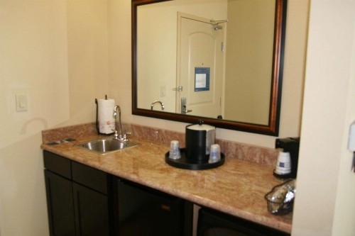 Hampton Inn & Suites New Braunfels - image 18
