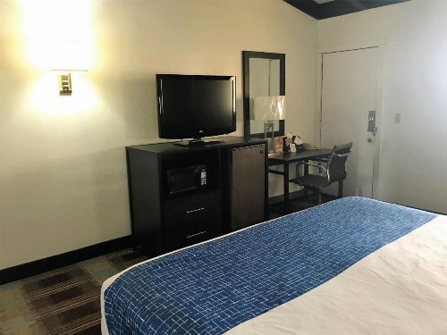 Travelodge by Wyndham New Braunfels - image 8