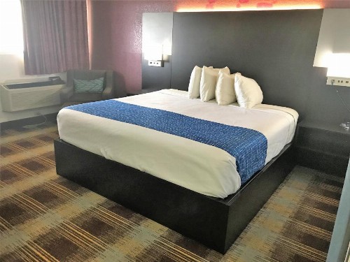 Travelodge by Wyndham New Braunfels - image 9