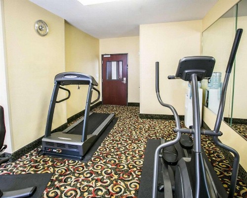 Sleep Inn and Suites New Braunfels - image 10