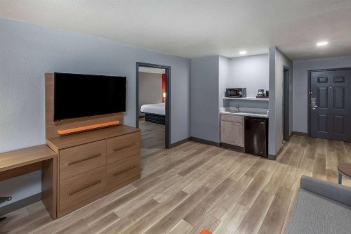 La Quinta by Wyndham New Braunfels - image 3