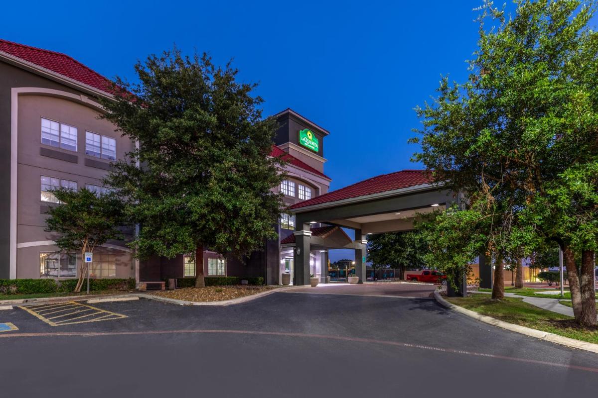 La Quinta by Wyndham New Braunfels - image 5